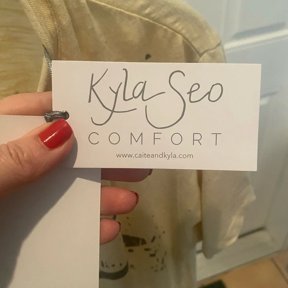 Super fun Kyla Seo Love dress - Picture 3 of 8
